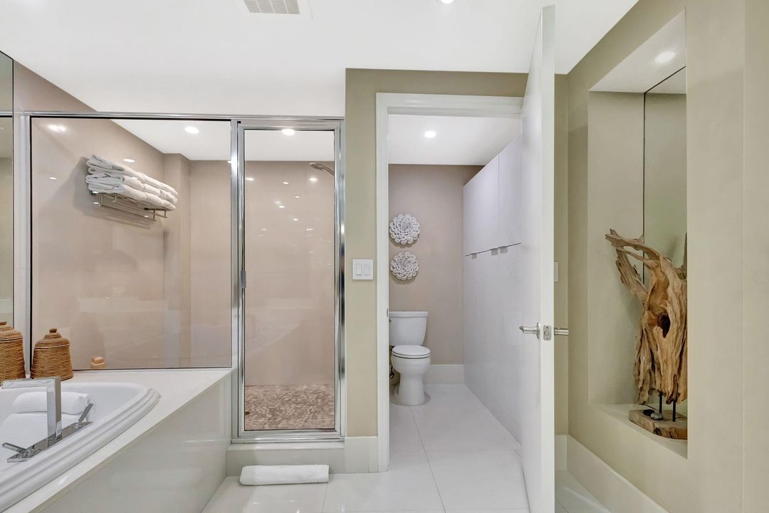 For Sale: $1,599,000 (3 beds, 2 baths, 2003 Square Feet)