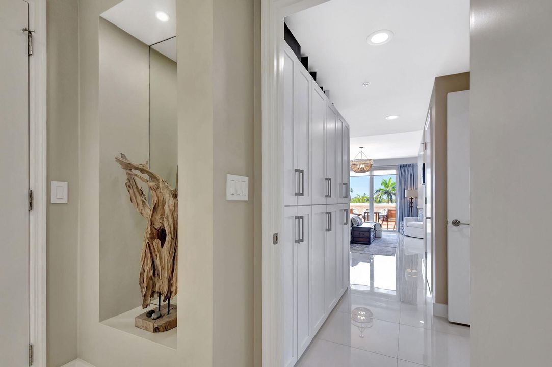 For Sale: $1,599,000 (3 beds, 2 baths, 2003 Square Feet)