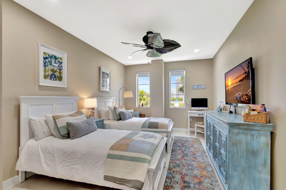 For Sale: $1,599,000 (3 beds, 2 baths, 2003 Square Feet)