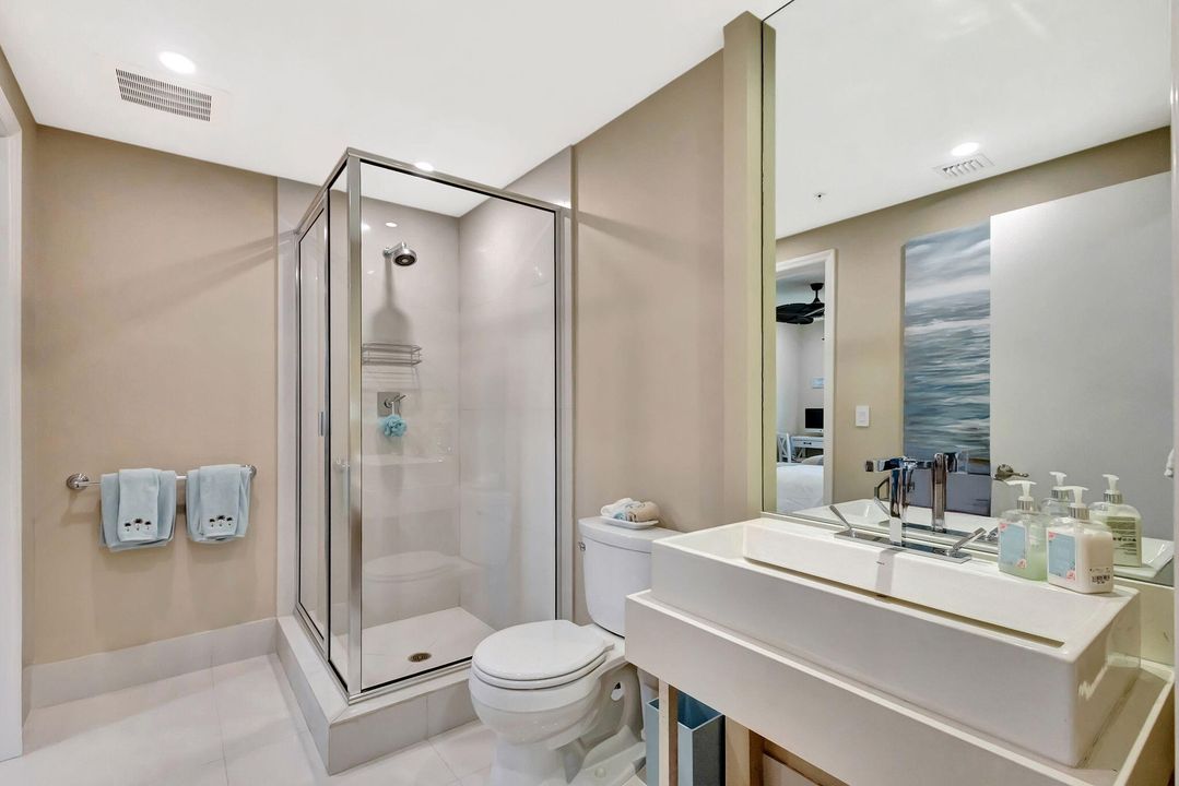 For Sale: $1,599,000 (3 beds, 2 baths, 2003 Square Feet)