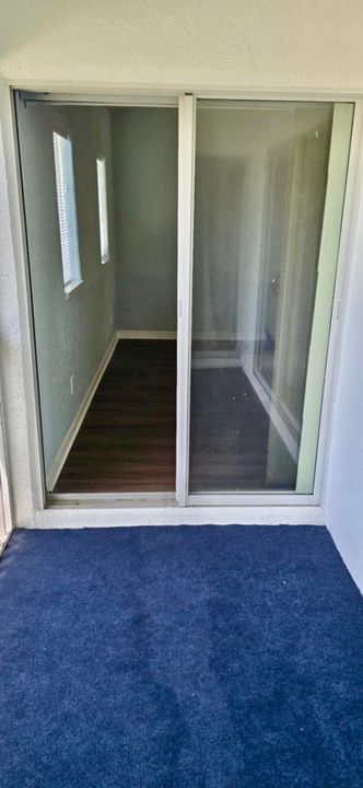 For Sale: $337,000 (2 beds, 2 baths, 1014 Square Feet)