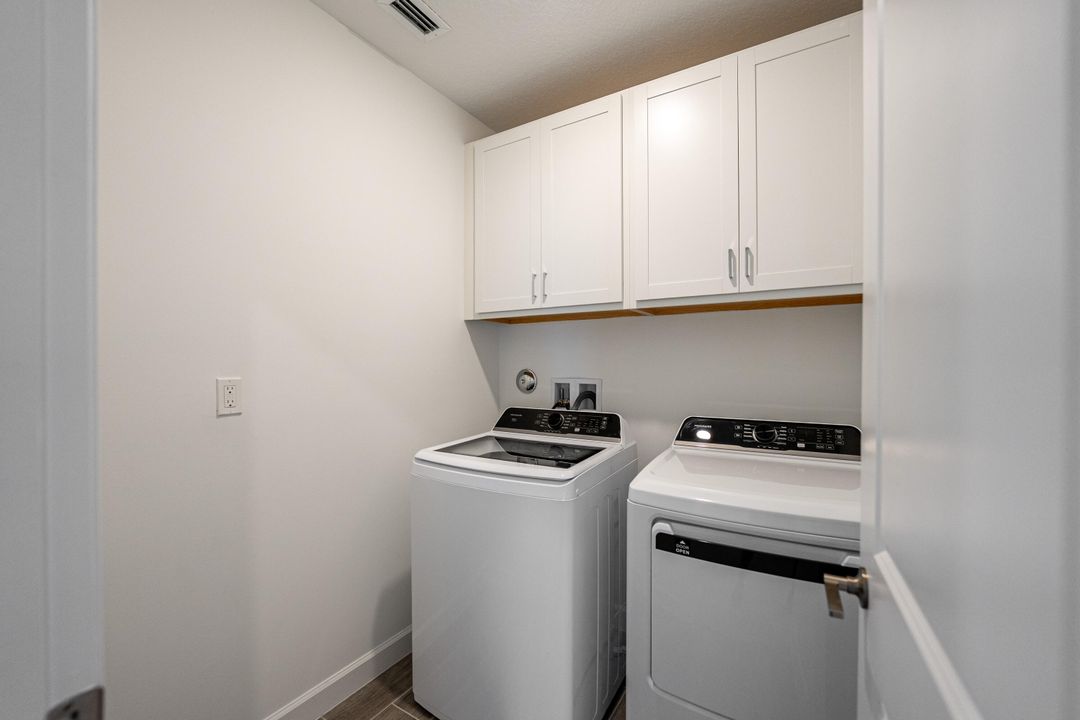 For Rent: $3,500 (4 beds, 2 baths, 2583 Square Feet)