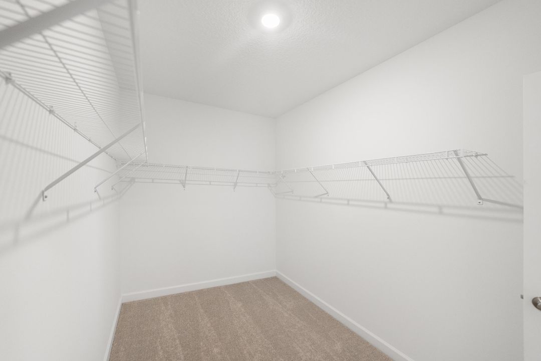 En Renta: $3,500 (4 camas, 2 baños, 2583 Pies cuadrados)