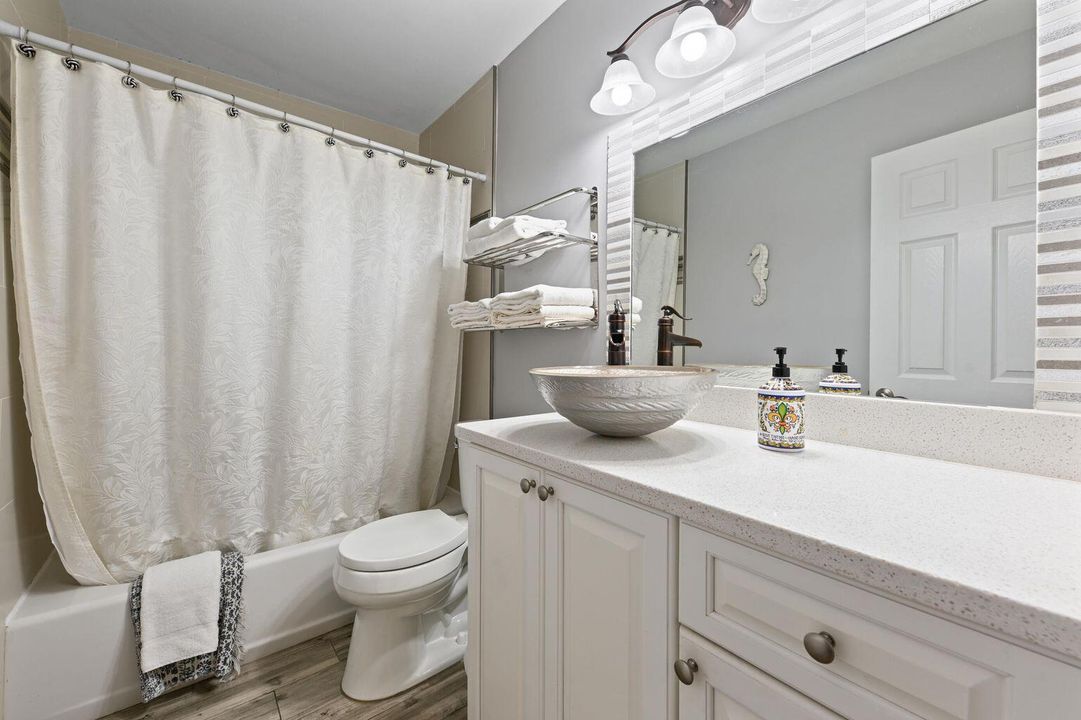 待售: $1,099,999 (3 贝兹, 2 浴室, 2071 平方英尺)