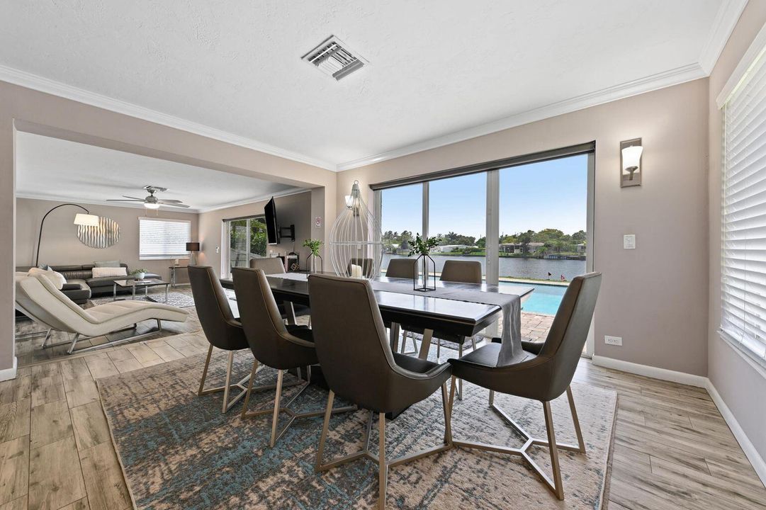 待售: $1,099,999 (3 贝兹, 2 浴室, 2071 平方英尺)