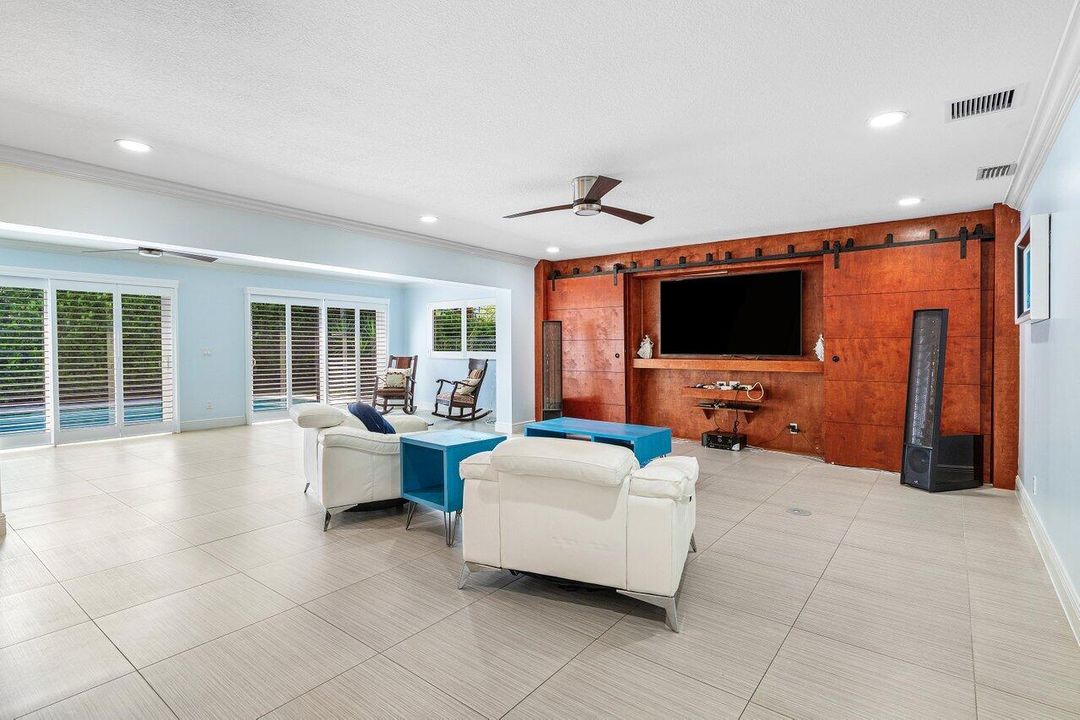 For Sale: $1,489,000 (4 beds, 3 baths, 2484 Square Feet)