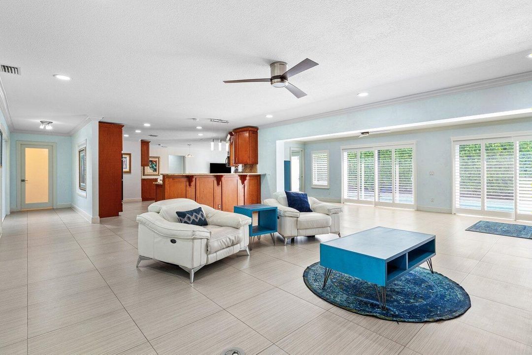 For Sale: $1,489,000 (4 beds, 3 baths, 2484 Square Feet)