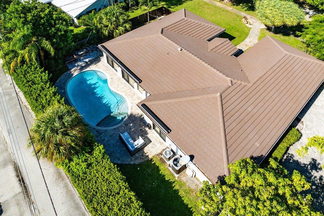 For Sale: $1,489,000 (4 beds, 3 baths, 2484 Square Feet)