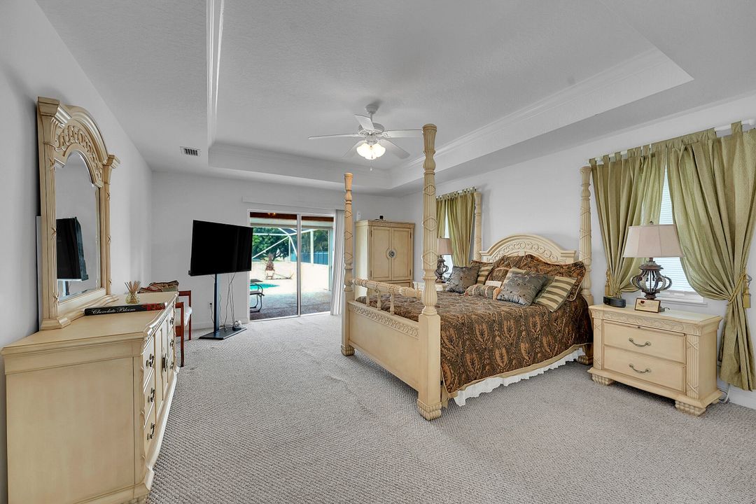 待售: $899,900 (3 贝兹, 2 浴室, 2802 平方英尺)