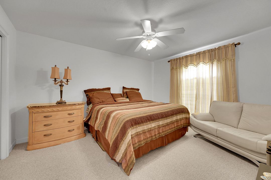 待售: $899,900 (3 贝兹, 2 浴室, 2802 平方英尺)