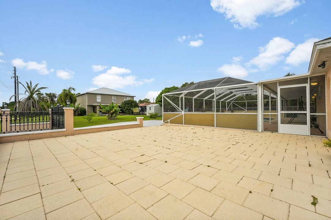 待售: $899,900 (3 贝兹, 2 浴室, 2802 平方英尺)