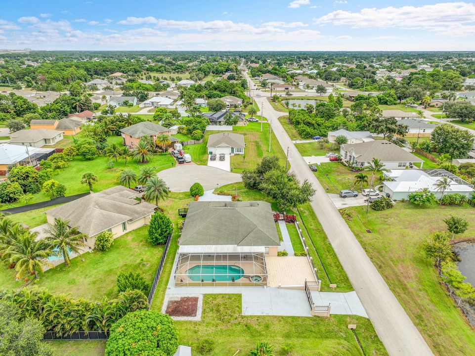 待售: $899,900 (3 贝兹, 2 浴室, 2802 平方英尺)