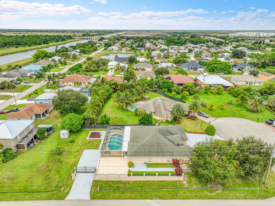 待售: $899,900 (3 贝兹, 2 浴室, 2802 平方英尺)