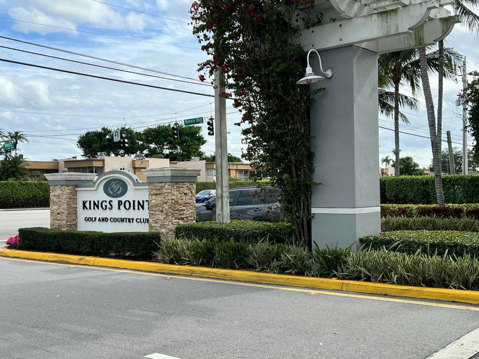 待售: $79,000 (1 贝兹, 1 浴室, 720 平方英尺)