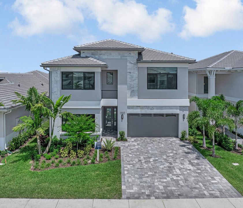 Под контрактом: $1,499,900 (5 спален, 7 ванн, 4267 Квадратных фут)