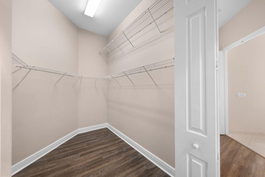 For Rent: $5,500 (3 beds, 3 baths, 2627 Square Feet)