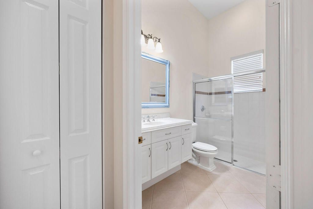 For Rent: $5,500 (3 beds, 3 baths, 2627 Square Feet)