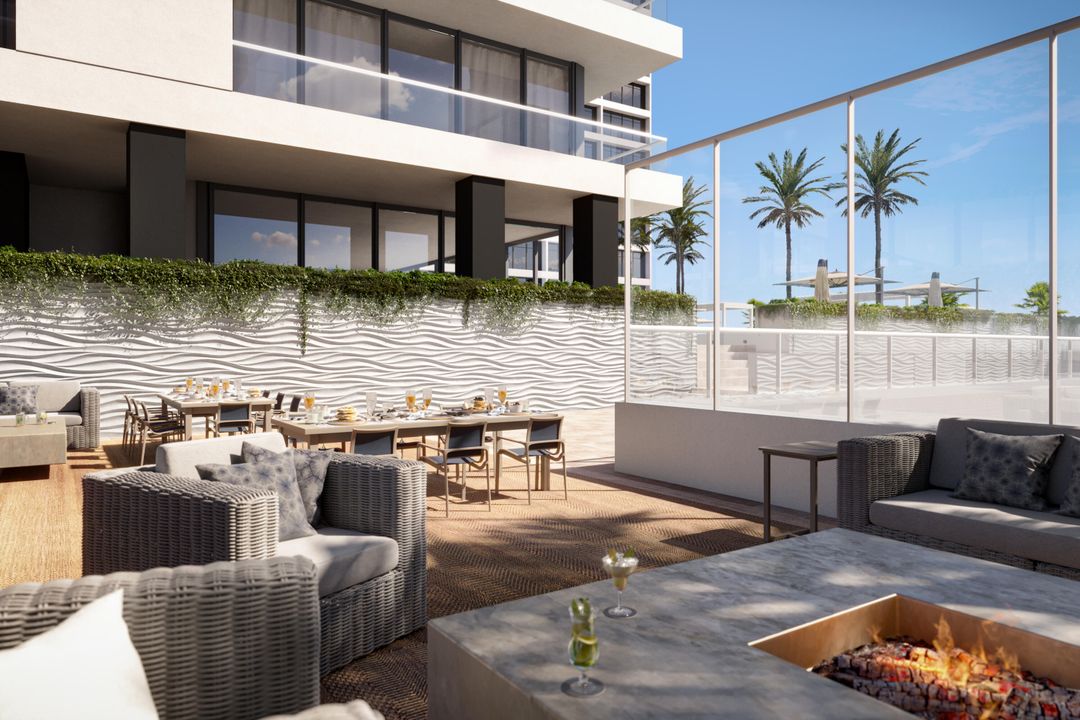 Active With Contract: $2,450,000 (2 beds, 2 baths, 2091 Square Feet)