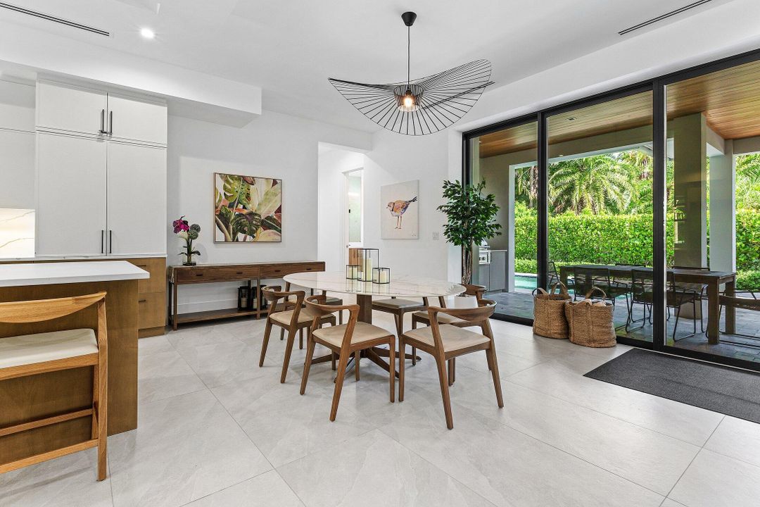 For Rent: $32,000 (4 beds, 3 baths, 3390 Square Feet)