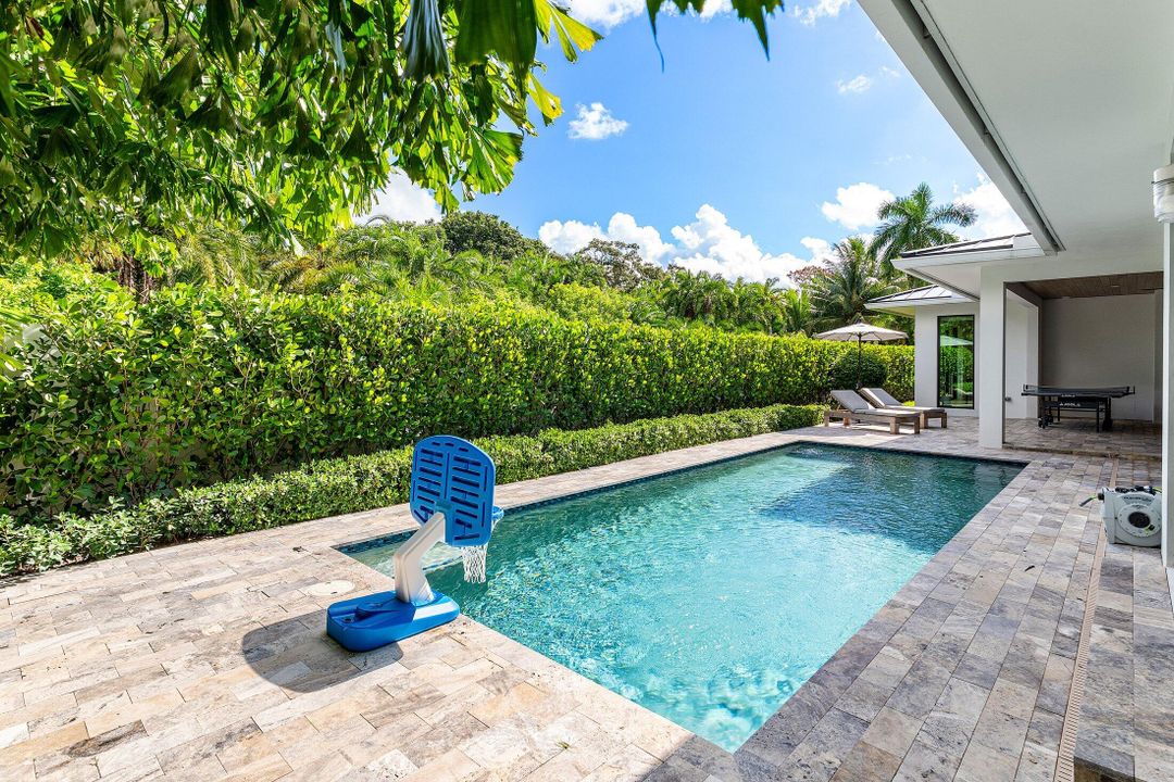 For Rent: $32,000 (4 beds, 3 baths, 3390 Square Feet)