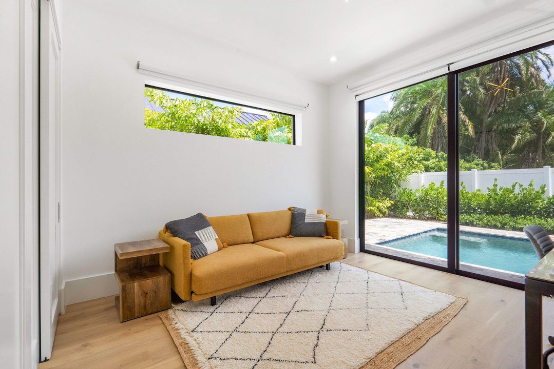 For Rent: $32,000 (4 beds, 3 baths, 3390 Square Feet)