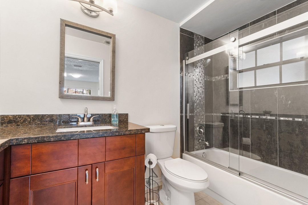 Active With Contract: $195,000 (3 beds, 3 baths, 1809 Square Feet)