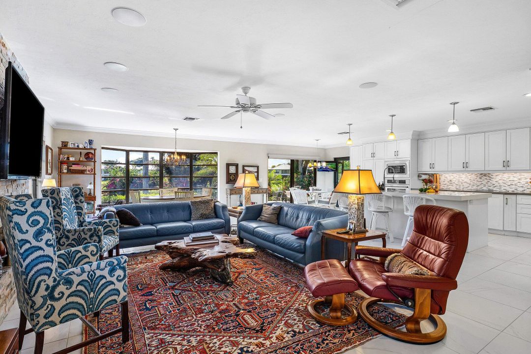 En Venta: $1,880,000 (4 camas, 3 baños, 2931 Pies cuadrados)