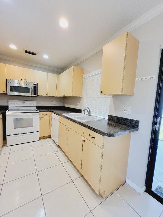 En Renta: $1,850 (2 camas, 2 baños, 1106 Pies cuadrados)