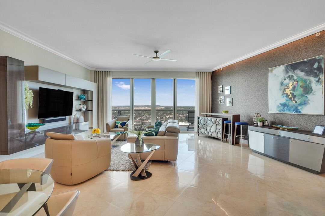 Active With Contract: $1,850,000 (2 beds, 2 baths, 1815 Square Feet)