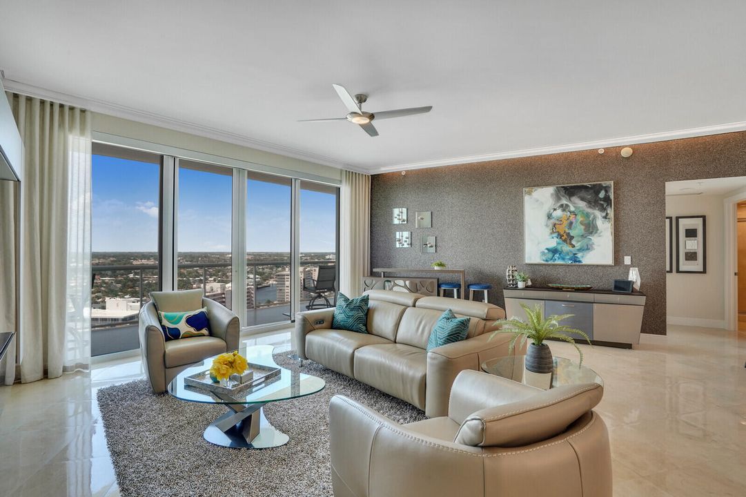 Active With Contract: $1,850,000 (2 beds, 2 baths, 1815 Square Feet)