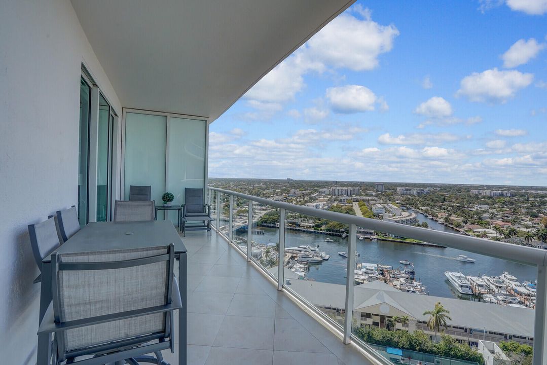 Active With Contract: $1,850,000 (2 beds, 2 baths, 1815 Square Feet)