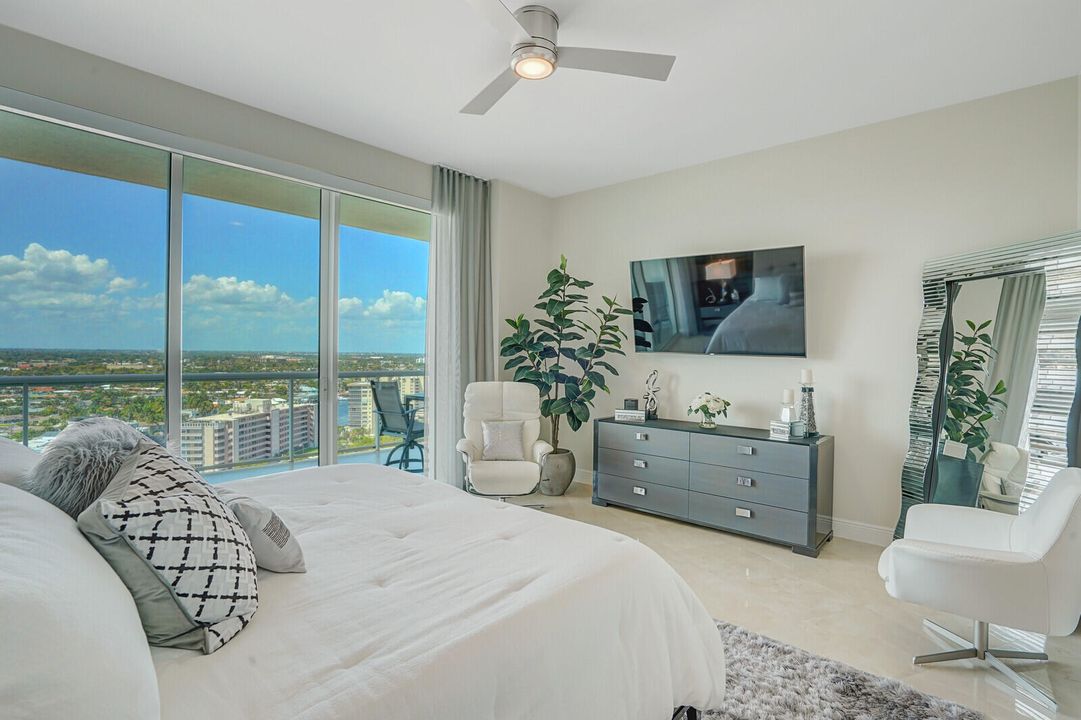 Active With Contract: $1,850,000 (2 beds, 2 baths, 1815 Square Feet)