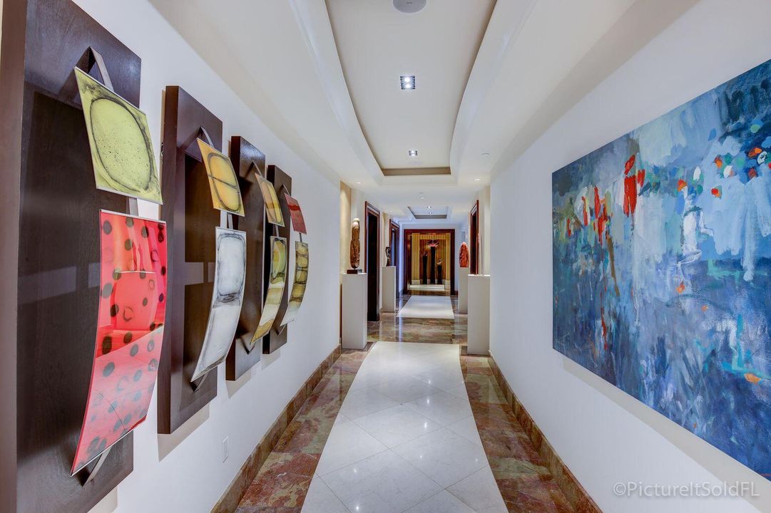 Active With Contract: $1,850,000 (2 beds, 2 baths, 1815 Square Feet)