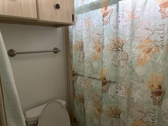 На продажу: $29,900 (2 спален, 2 ванн, 1380 Квадратных фут)