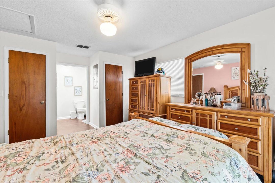 待售: $435,800 (3 贝兹, 2 浴室, 1248 平方英尺)