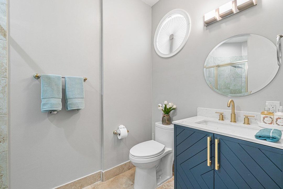 For Rent: $9,200 (5 beds, 4 baths, 3055 Square Feet)