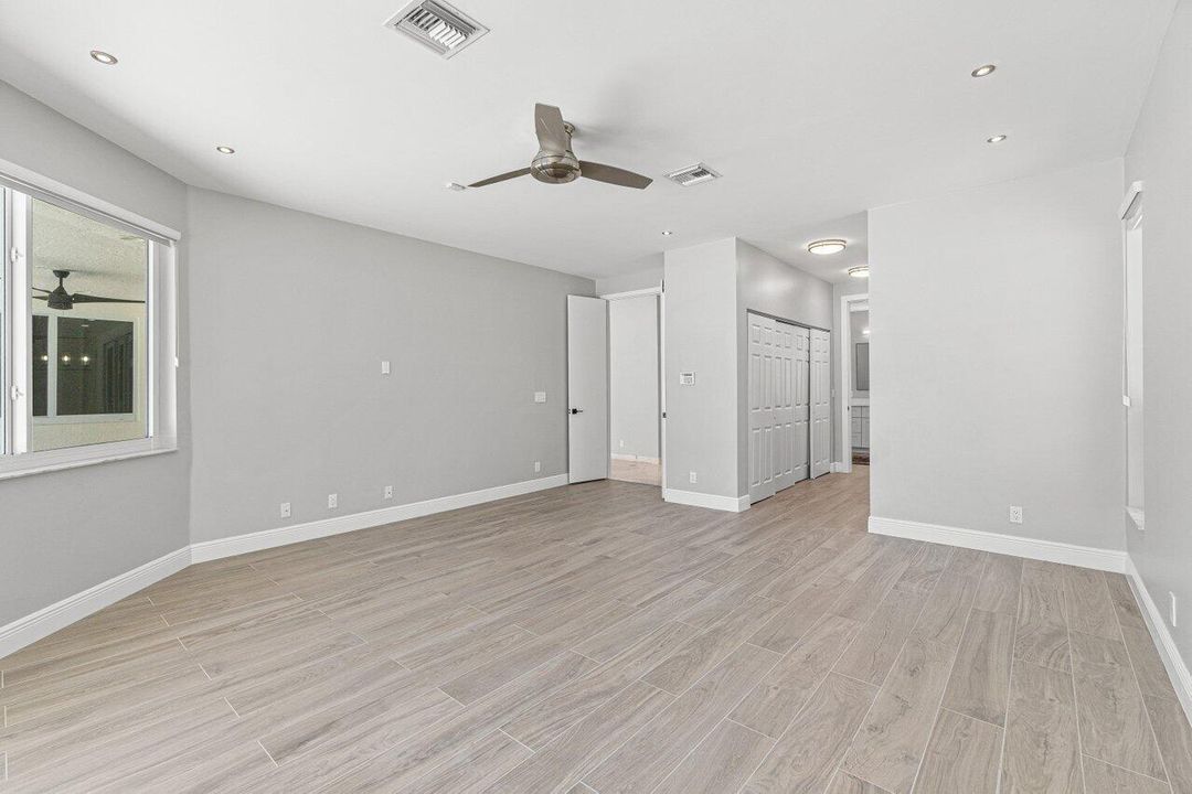 For Rent: $9,200 (5 beds, 4 baths, 3055 Square Feet)