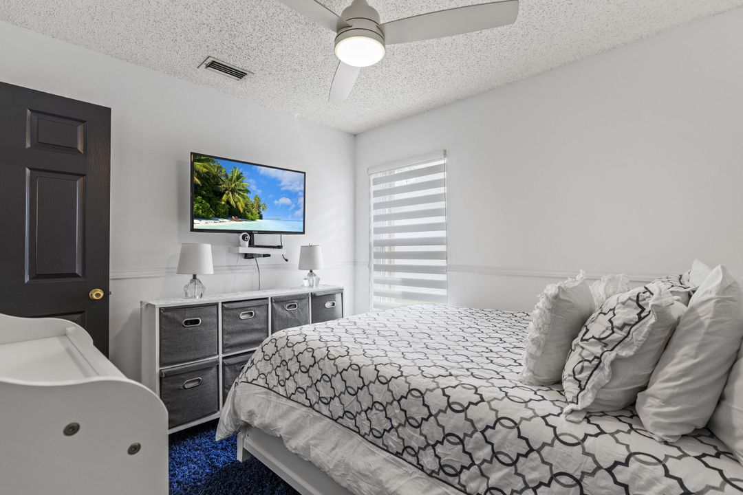 Active With Contract: $659,900 (3 beds, 2 baths, 1692 Square Feet)