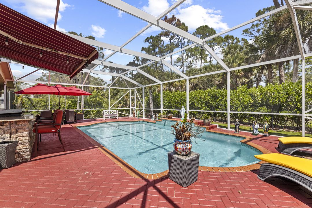 Active With Contract: $659,900 (3 beds, 2 baths, 1692 Square Feet)