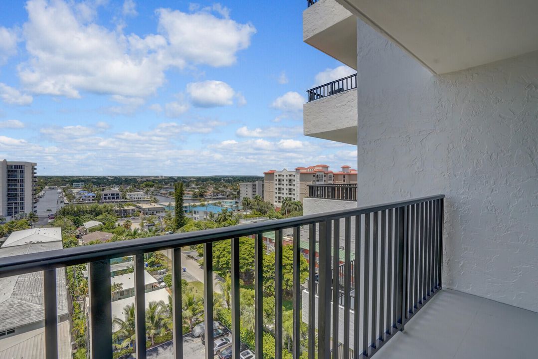 Activo con contrato: $2,800 (2 camas, 2 baños, 1140 Pies cuadrados)