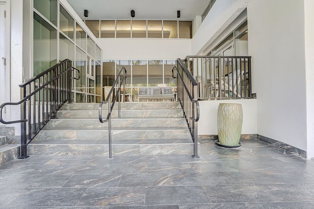 Activo con contrato: $2,800 (2 camas, 2 baños, 1140 Pies cuadrados)