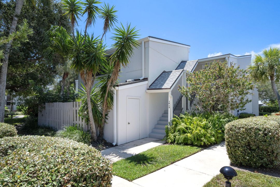 На продажу: $575,000 (2 спален, 2 ванн, 1657 Квадратных фут)