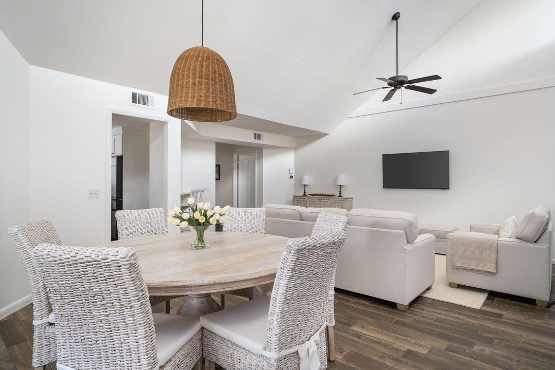 На продажу: $575,000 (2 спален, 2 ванн, 1657 Квадратных фут)