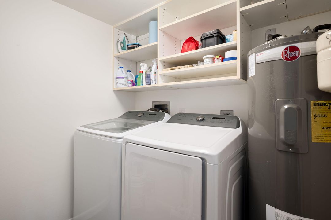 На продажу: $575,000 (2 спален, 2 ванн, 1657 Квадратных фут)