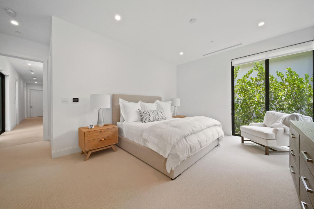 For Sale: $7,500,000 (4 beds, 5 baths, 5316 Square Feet)