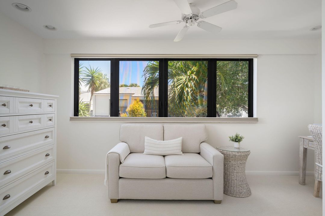 На продажу: $575,000 (2 спален, 2 ванн, 1657 Квадратных фут)