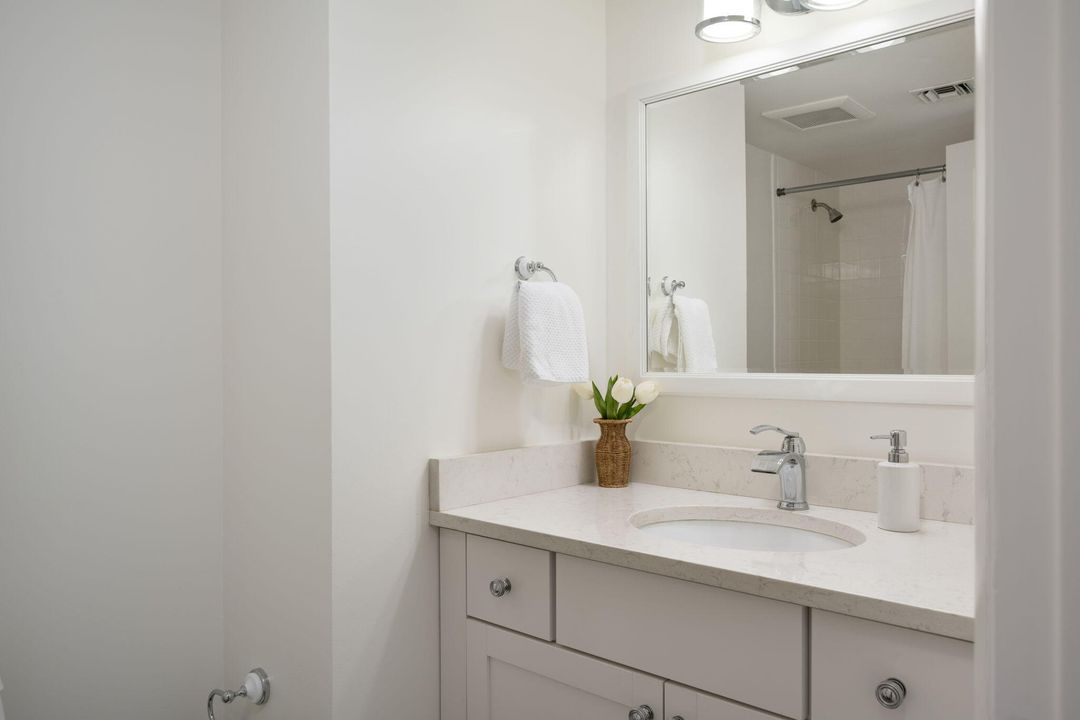 На продажу: $575,000 (2 спален, 2 ванн, 1657 Квадратных фут)