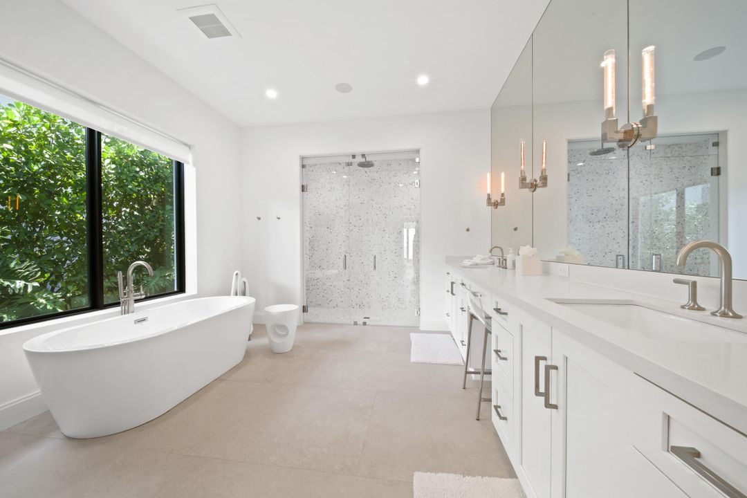 For Sale: $7,500,000 (4 beds, 5 baths, 5316 Square Feet)