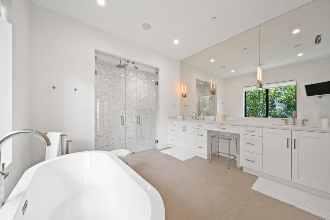 For Sale: $7,500,000 (4 beds, 5 baths, 5316 Square Feet)