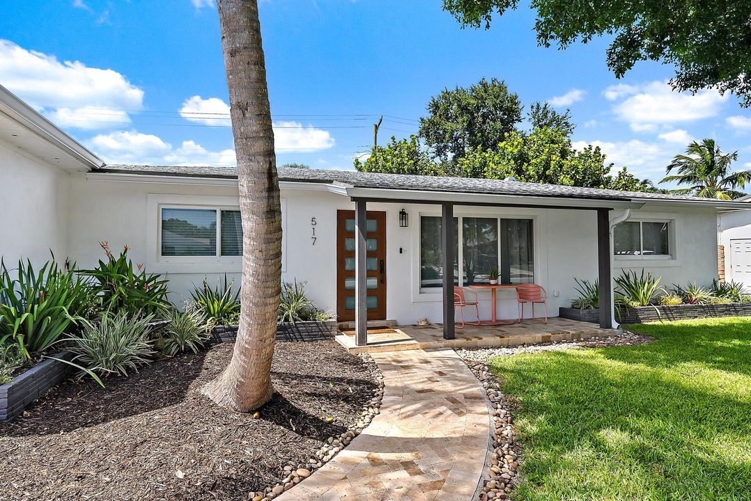 For Rent: $9,000 (3 beds, 2 baths, 1657 Square Feet)